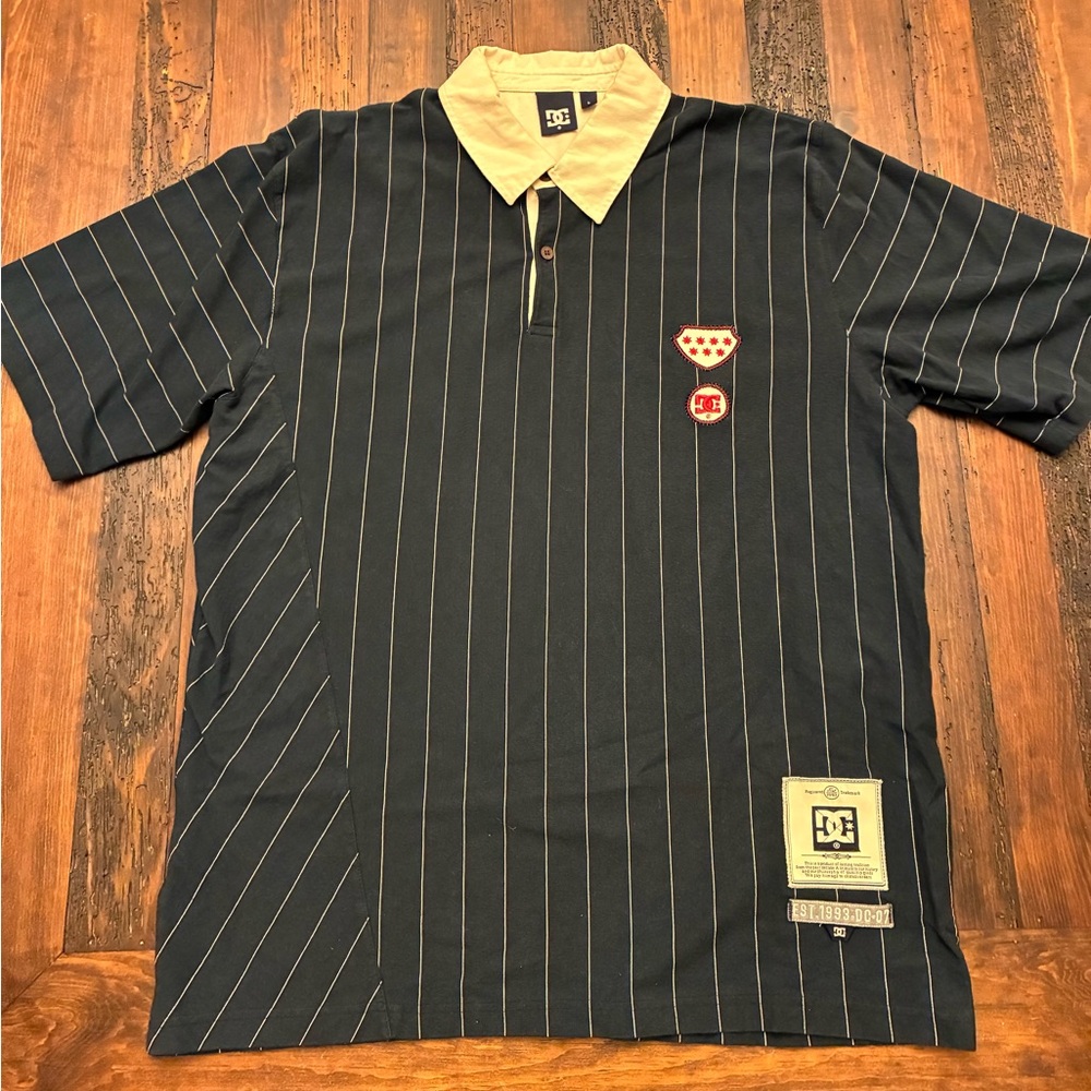 DC Skate Men's Navy And White Striped Polo Size Large Vintage Skater Preppy